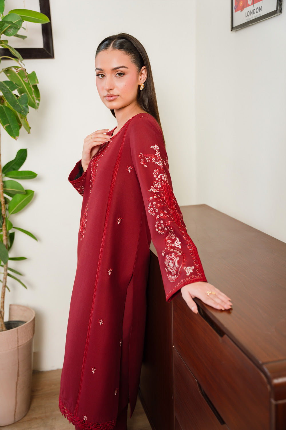 Crimson | FR-8015