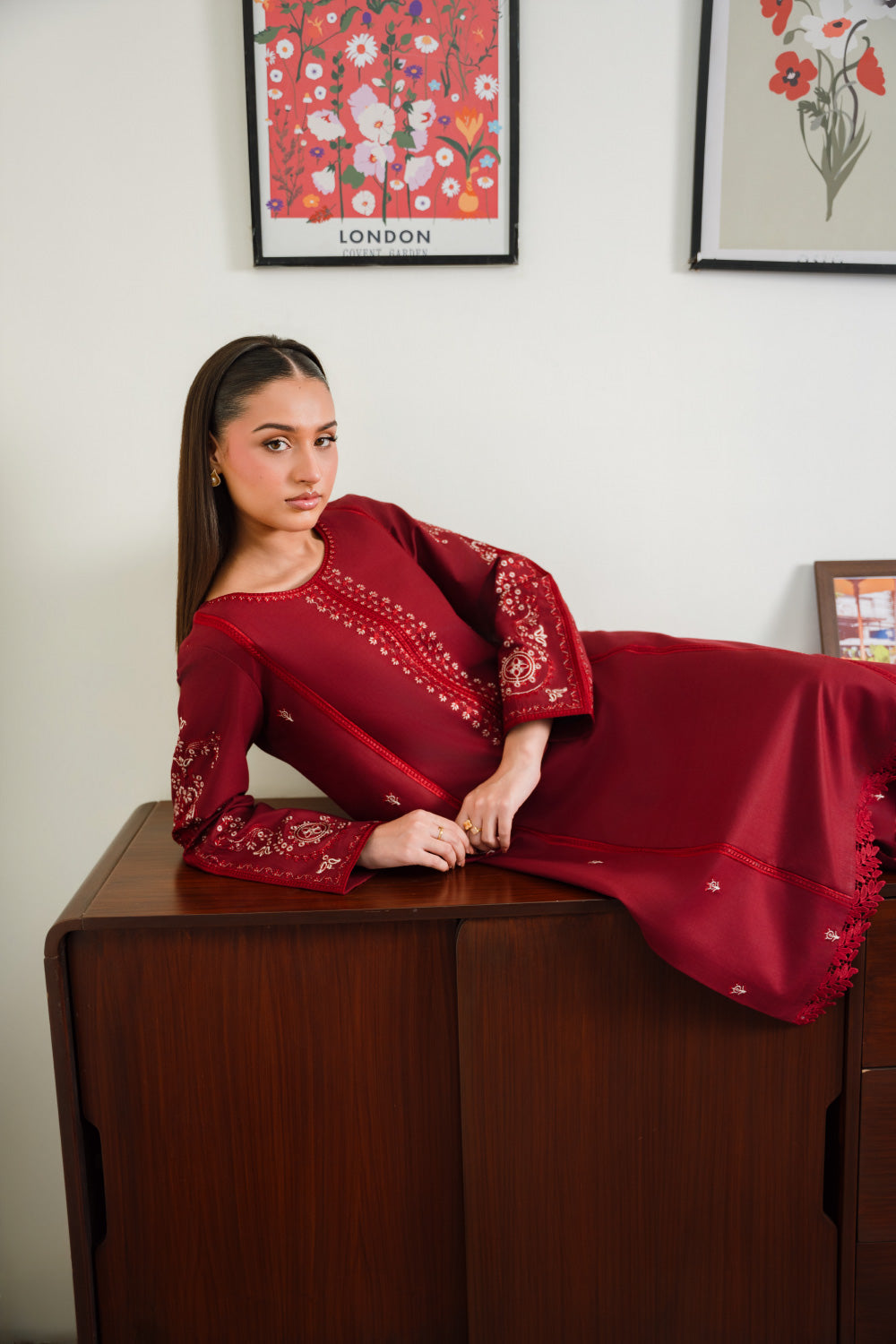 Crimson | FR-8015